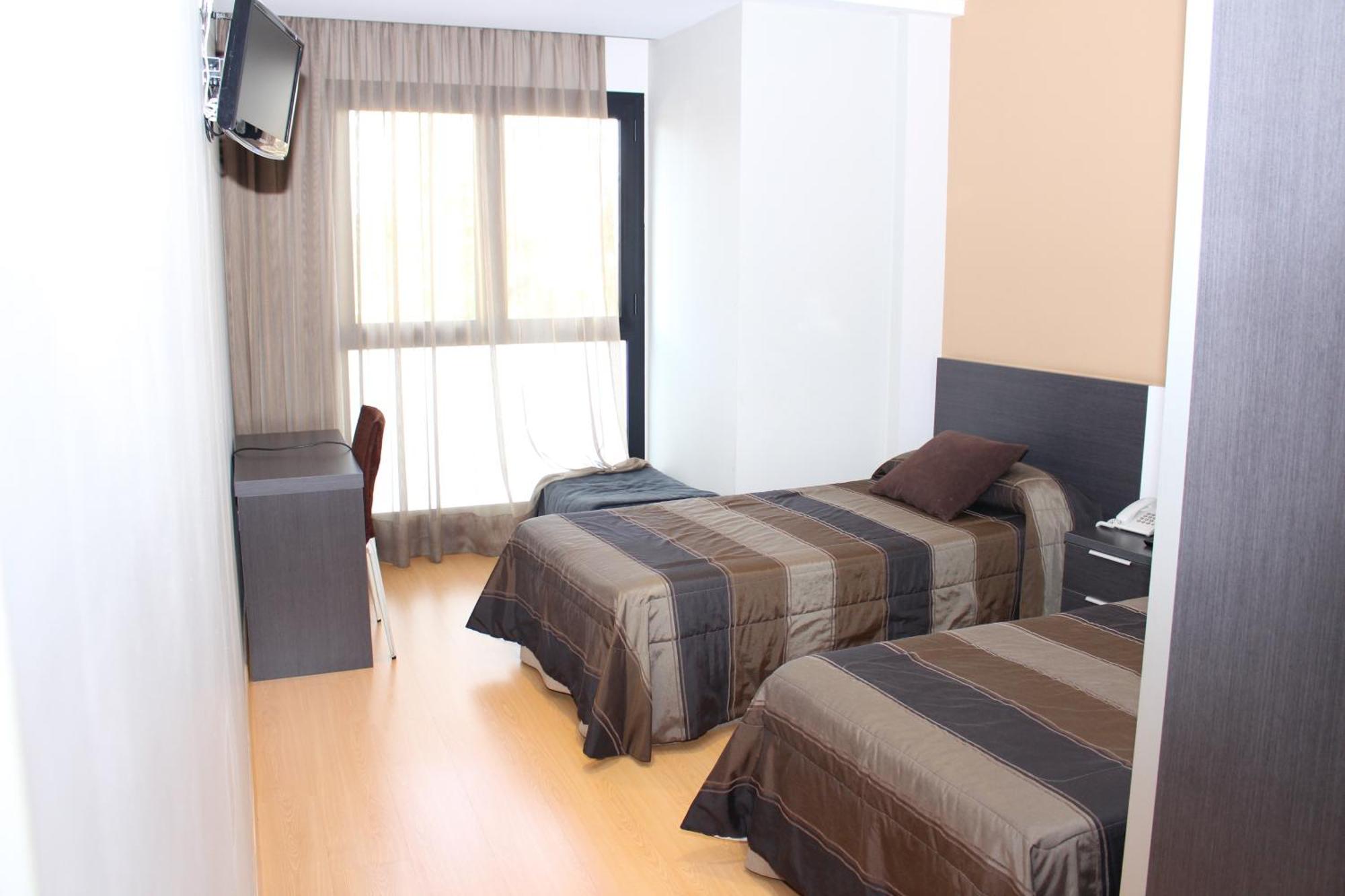 Hotel Ciutat D'Amposta Bilik gambar