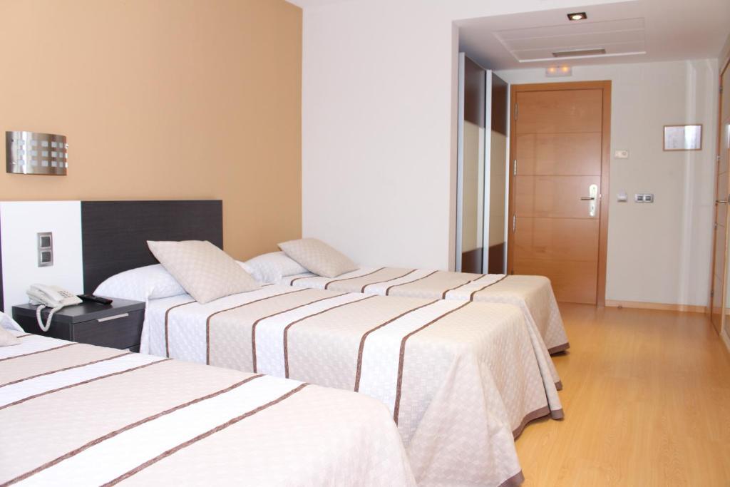 Hotel Ciutat D'Amposta Luaran gambar